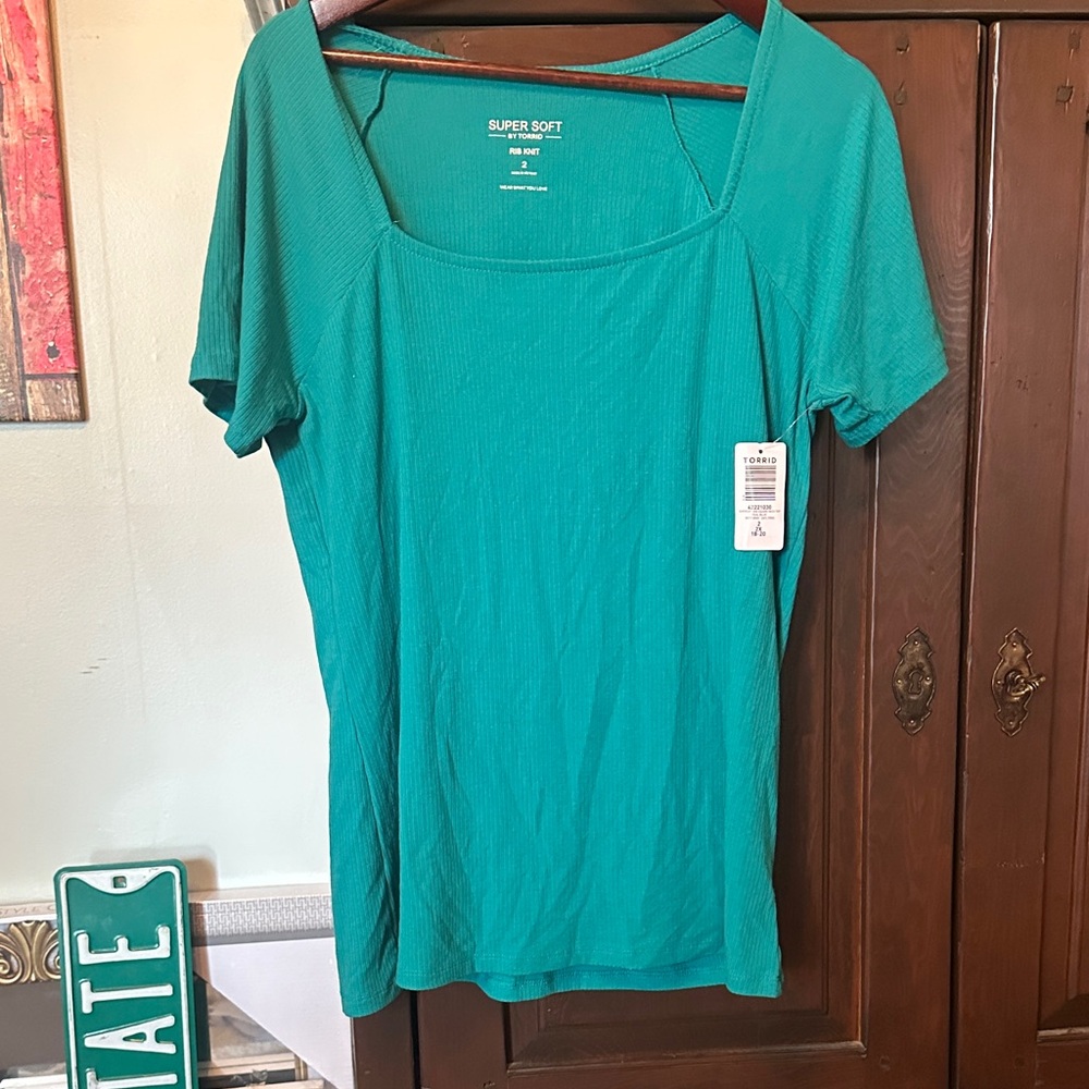 torrid Teal Short Sleeve Square Neck Tee
